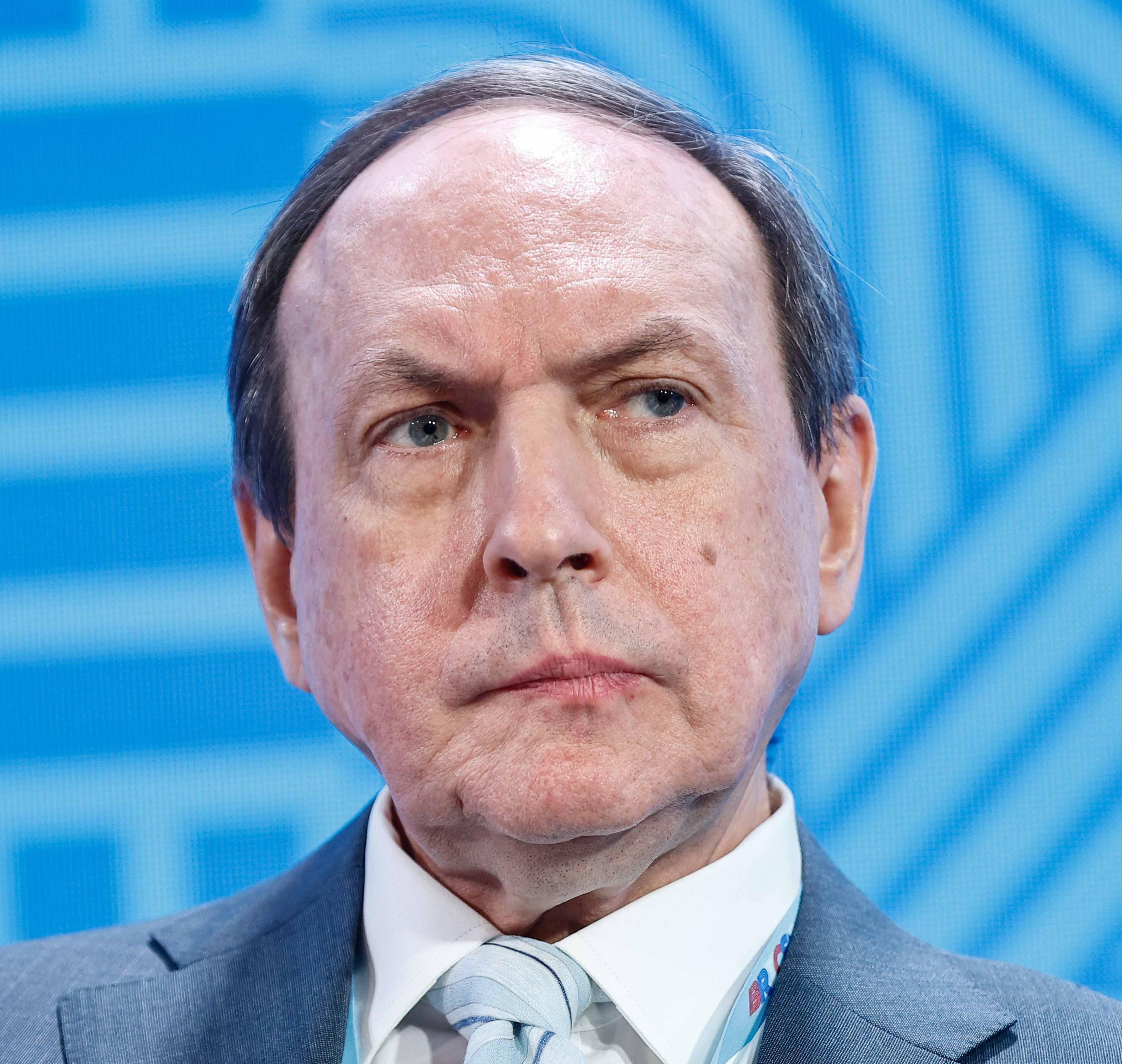 Никонов Вячеслав